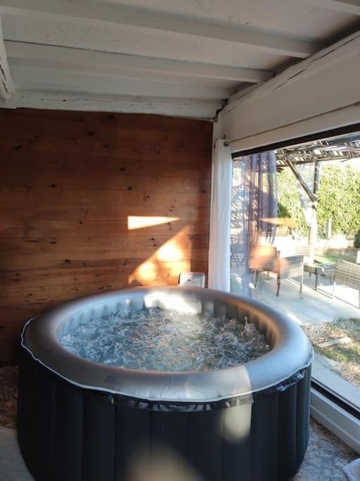 Le Cabanon Tendance Du Luberon Mérindol Eksteriør billede